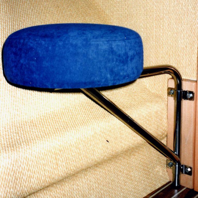 tabouret table à cartes en tissus